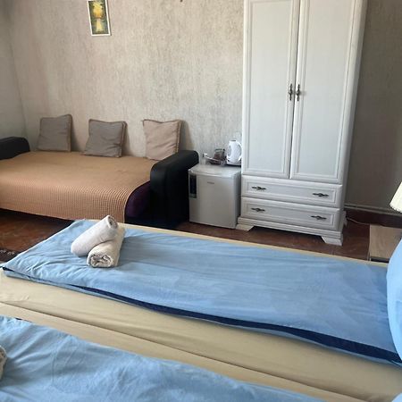 Вілла Popas Turistic Terasa Europa Тиргу-Окна Екстер'єр фото